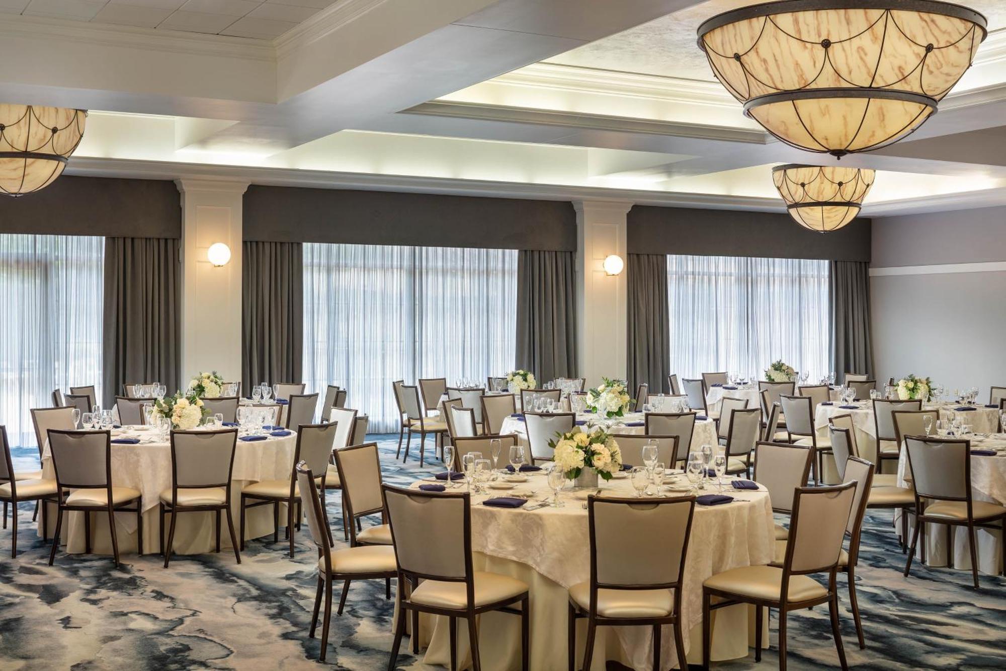 Four Points By Sheraton Norwood Conference Center المظهر الخارجي الصورة